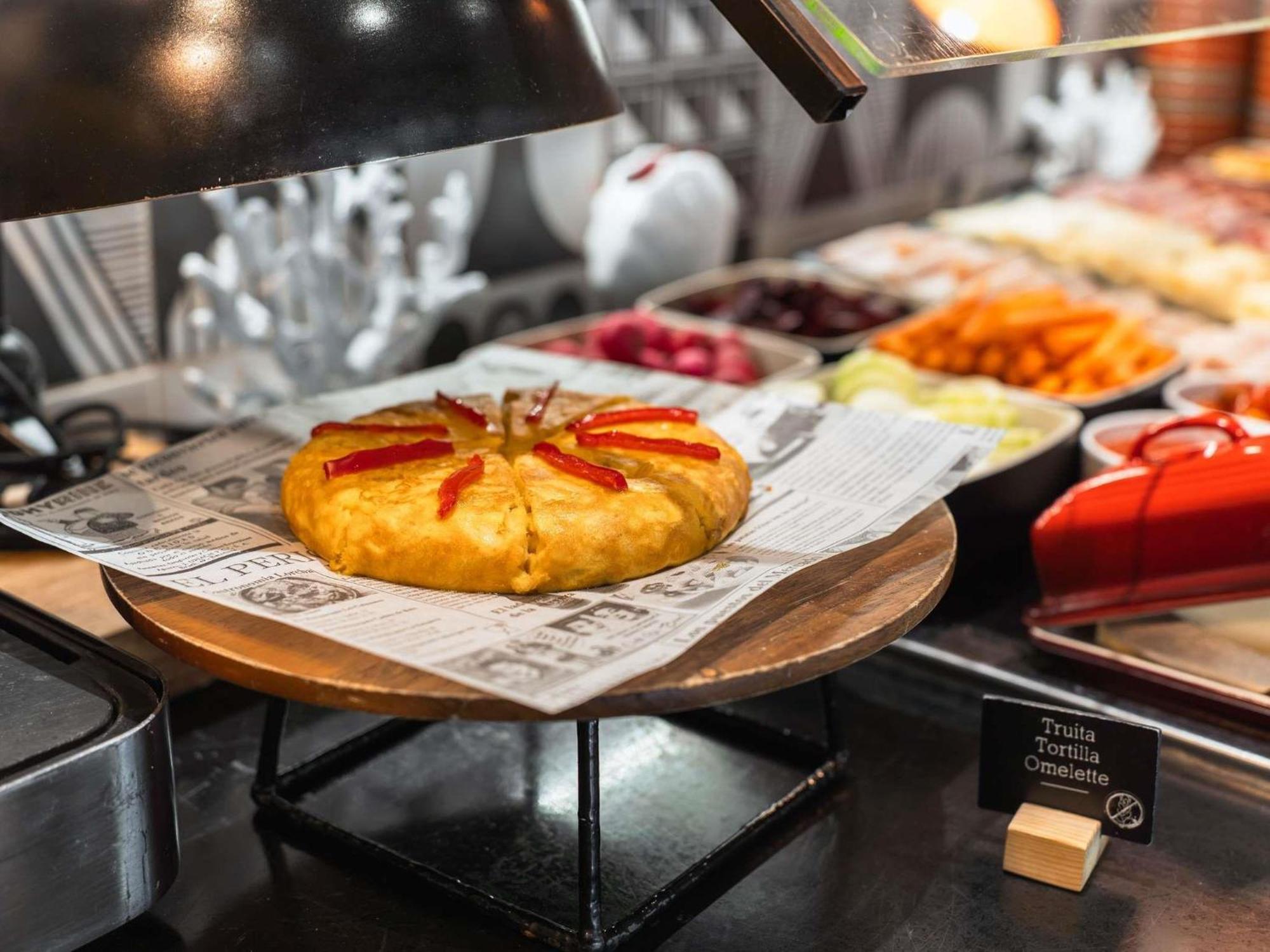 Ibis Styles Barcelona City Bogatell — Photos 1